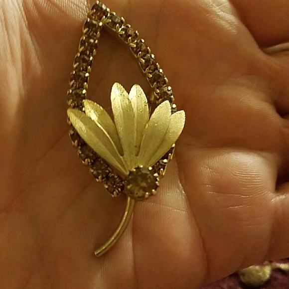 Vintage Jewelry - ✔Firm✔Vintage Leaf Brooch